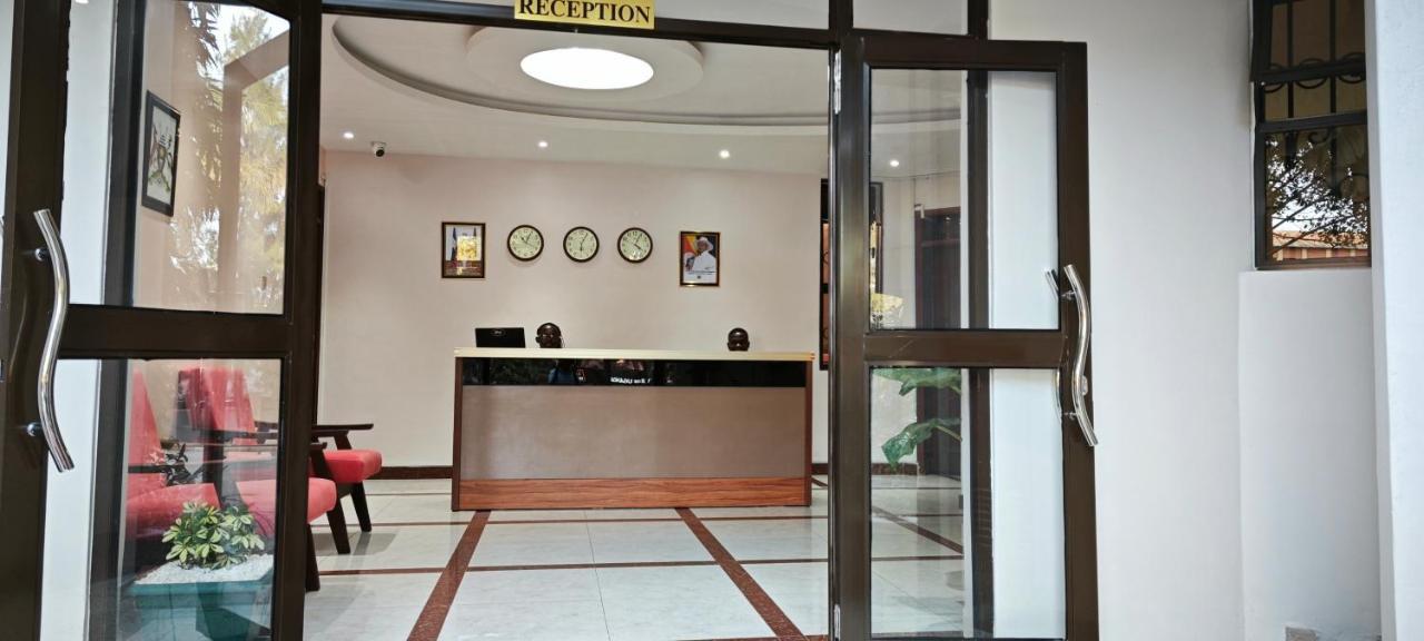 Excelsis Garden Hotels - Kampala Exteriör bild