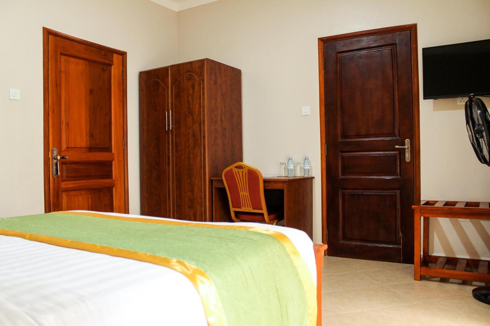 Excelsis Garden Hotels - Kampala Exteriör bild